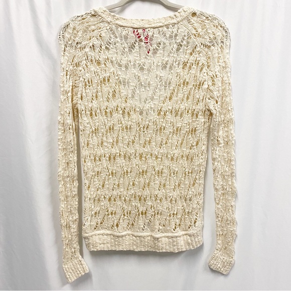 Charlotte Cream Pullover Crochet V-neck Sweater - Picture 4 of 6